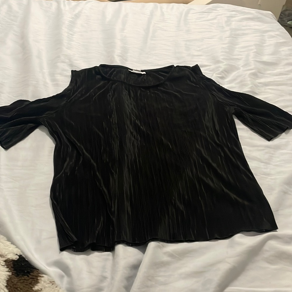 A black top